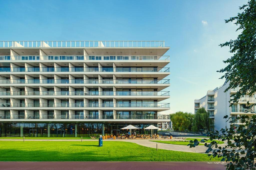 Apartlux Seaside Park - Bezposredni Widok Na Morze Колобжег Екстериор снимка